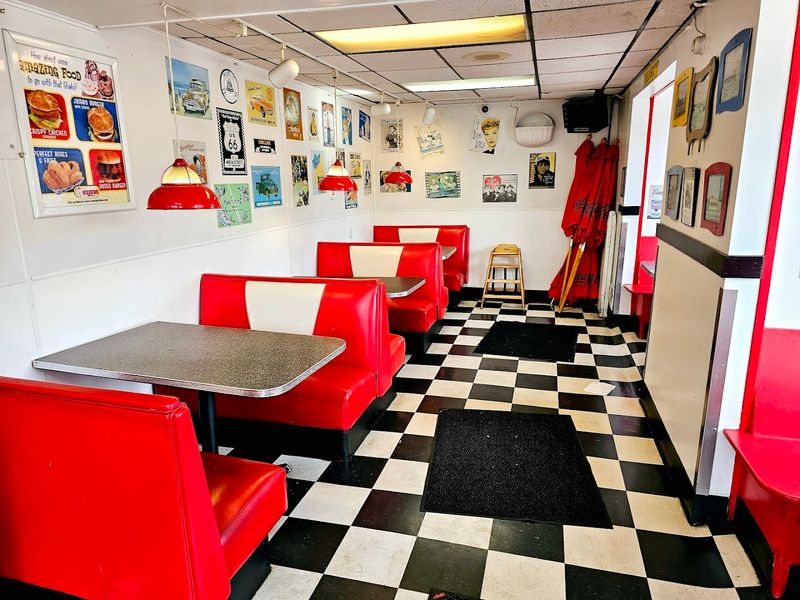 The Custom Mix-And-Match Shake Experience The Custom Mix-And-Match Shake Experience