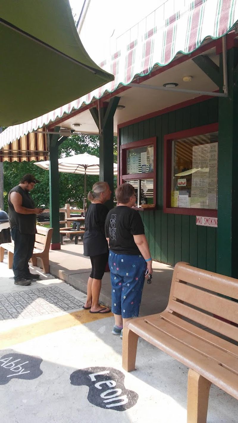 The Dairy Bar, Grand Rapids