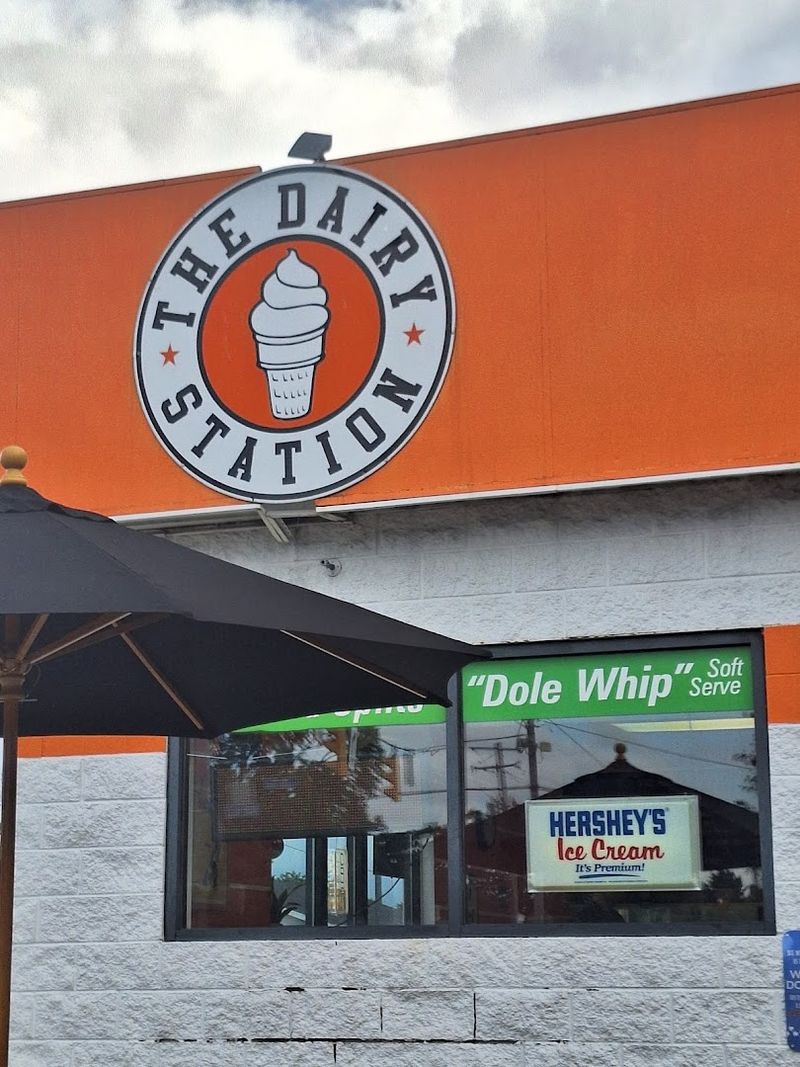 The Dairy Station, Xenia