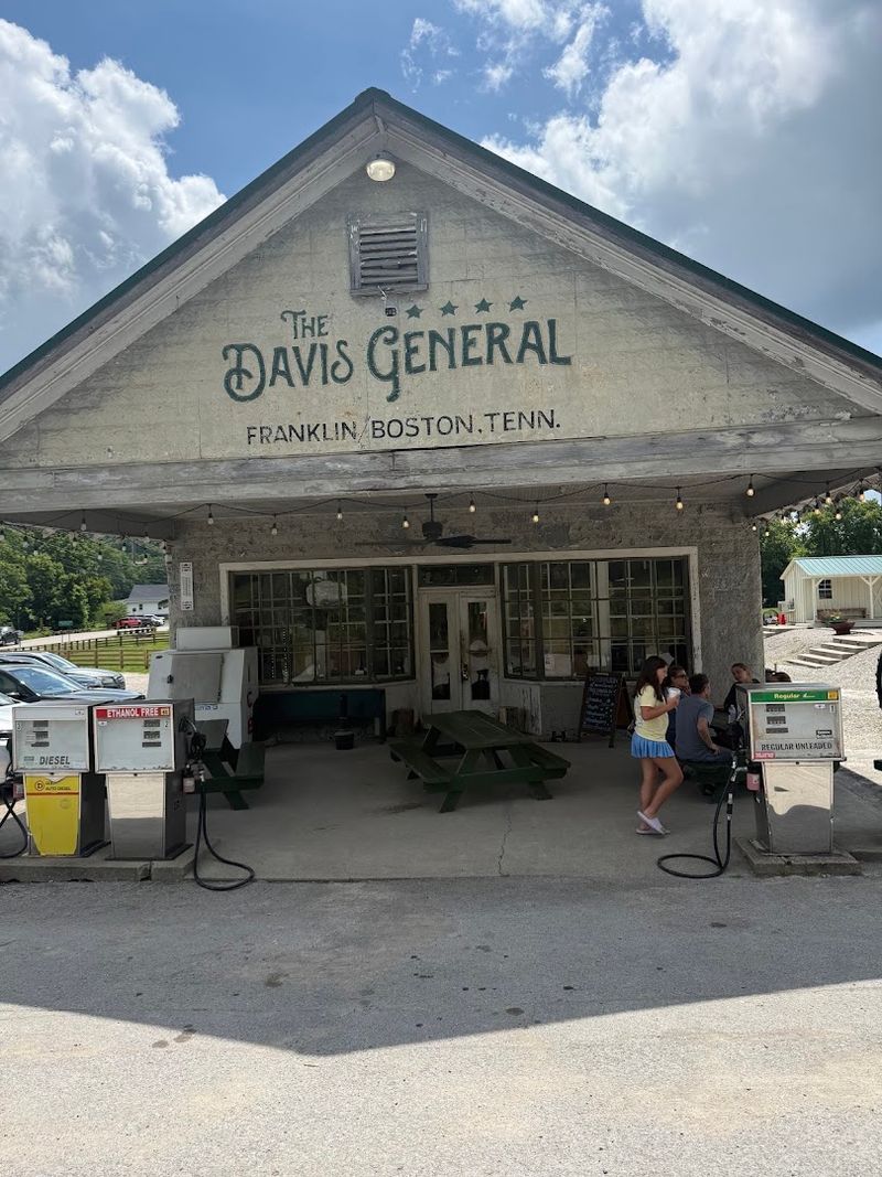 The Davis General