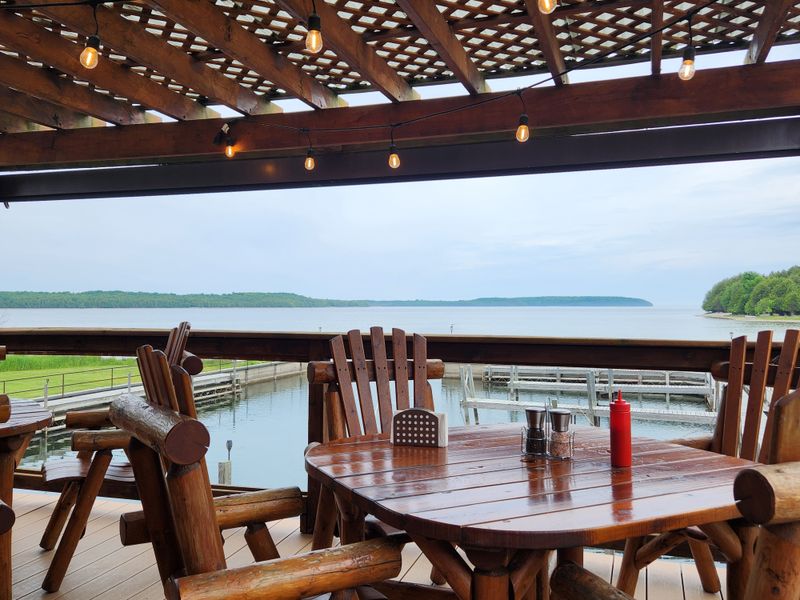 The Dock Grill & Bar, Garden