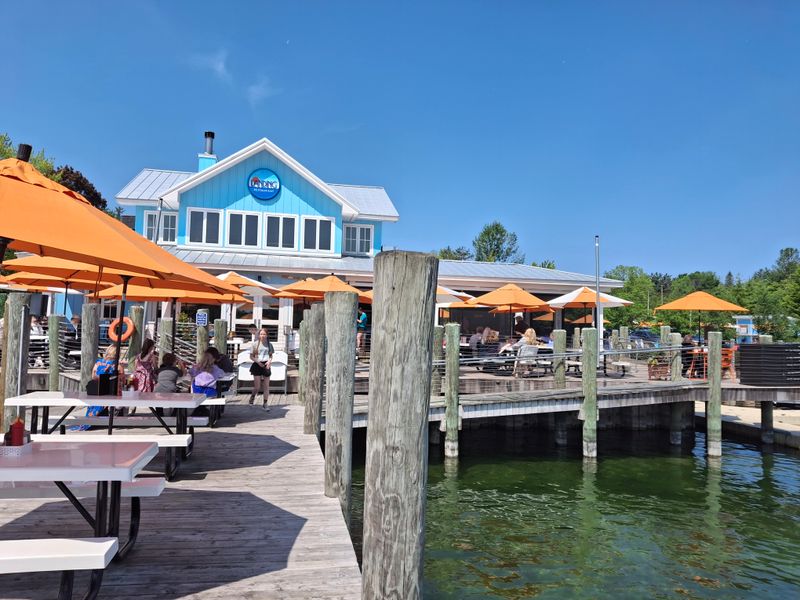 The Landing Restaurant – Charlevoix
