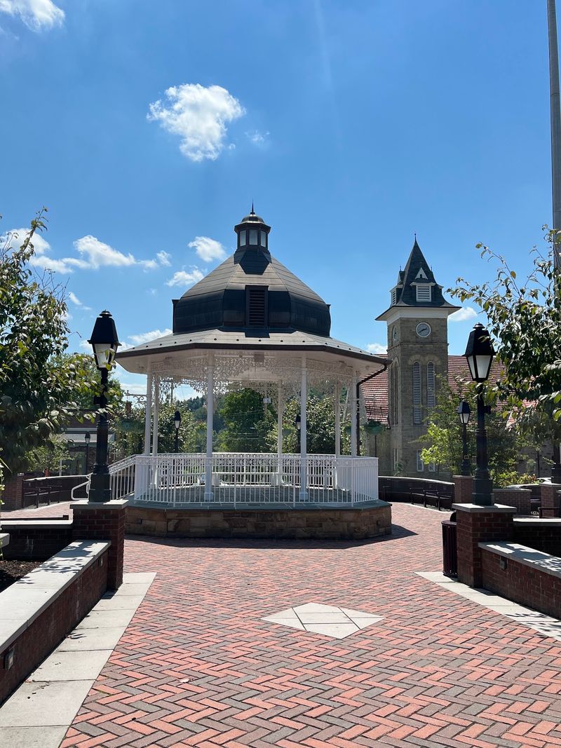 The Diamond: Heart Of The Borough