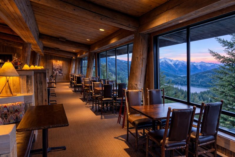 The Dining Room At Sun Mountain Lodge