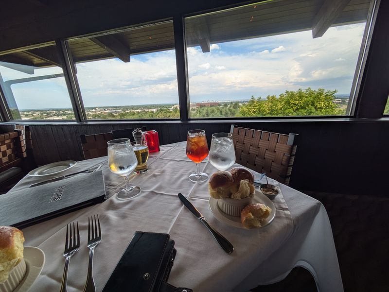 Prime Rib Ritual: What To Expect And How To Order