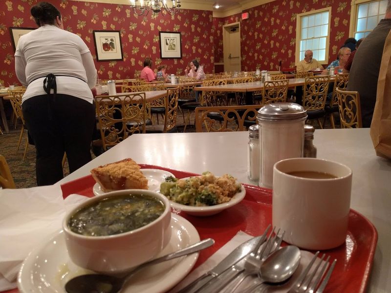 The Dining Room and Its Retro Personality
