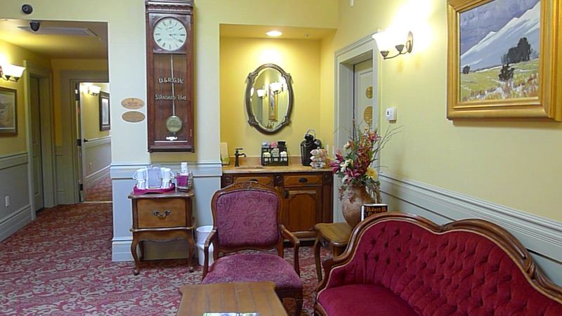 The Dining Room at The Windsor Hotel, Del Norte