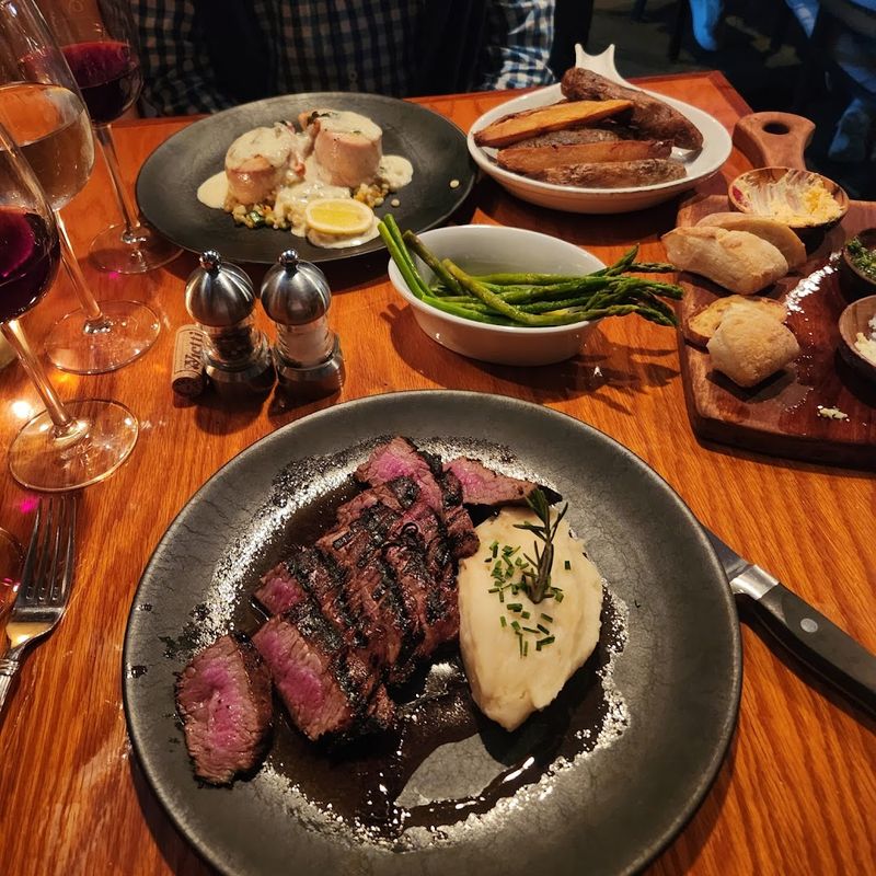 Vernales, Harbor Springs