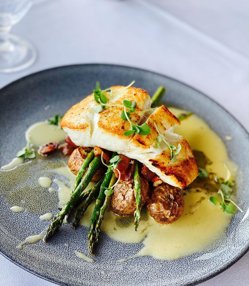 M Waterfront Grille – Naples