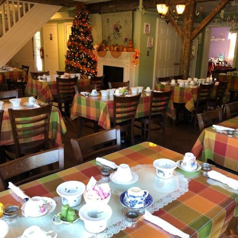 The Dragonfly Tea Room & Gift Shop, Canal Fulton