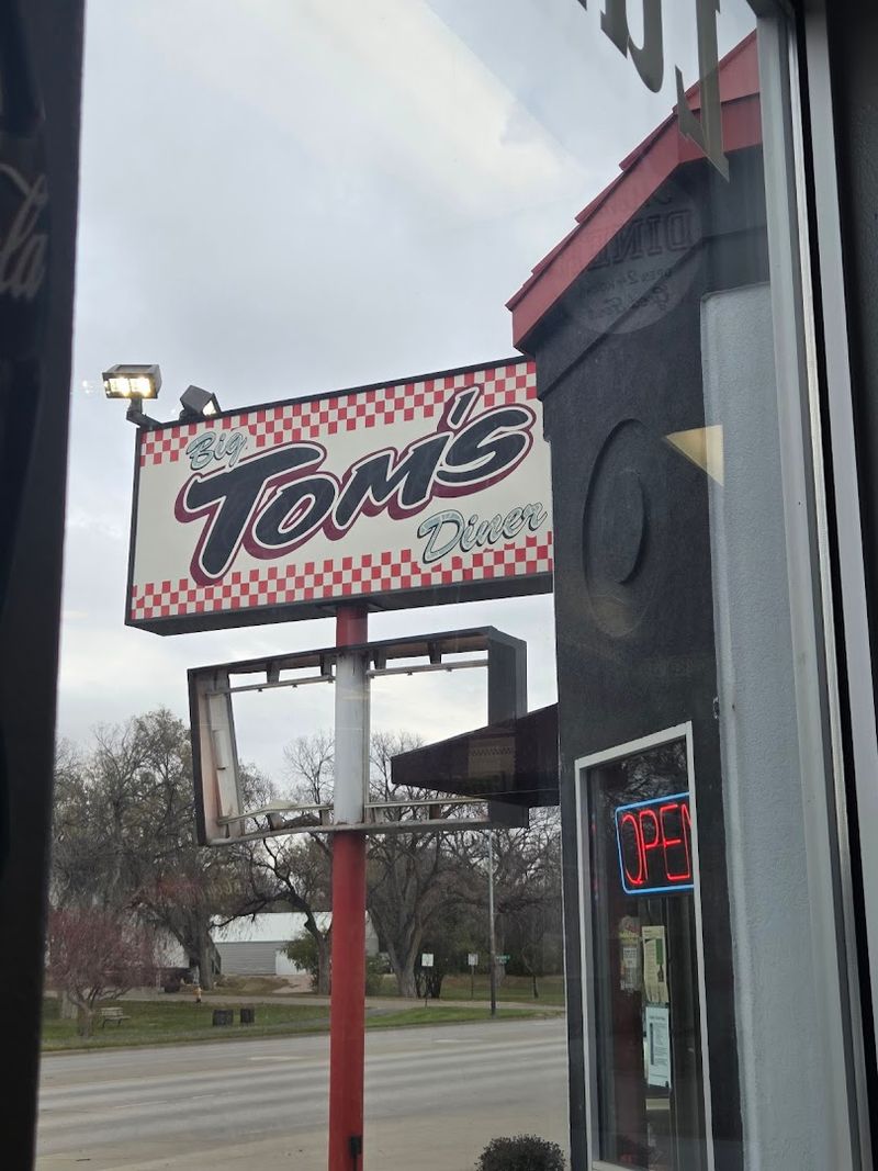 The Drive-Through Window That Deserves Its Own Standing Ovation