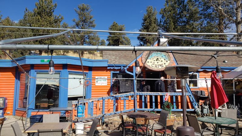 Arrival In Bailey, Right On Time