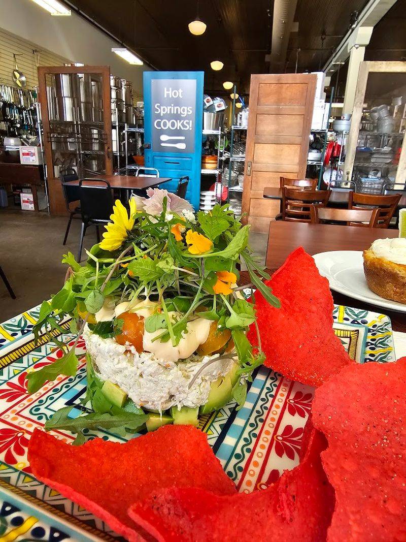 The Easygoing Dining Room With Local Energy