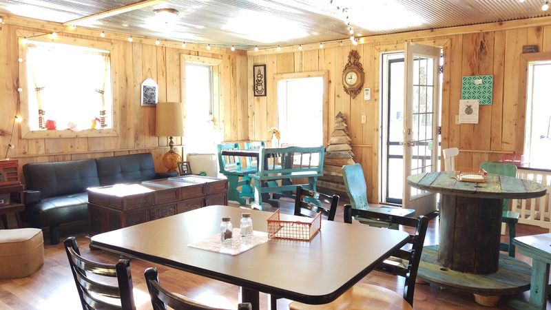 The Easygoing Room Made For Slow Mornings
