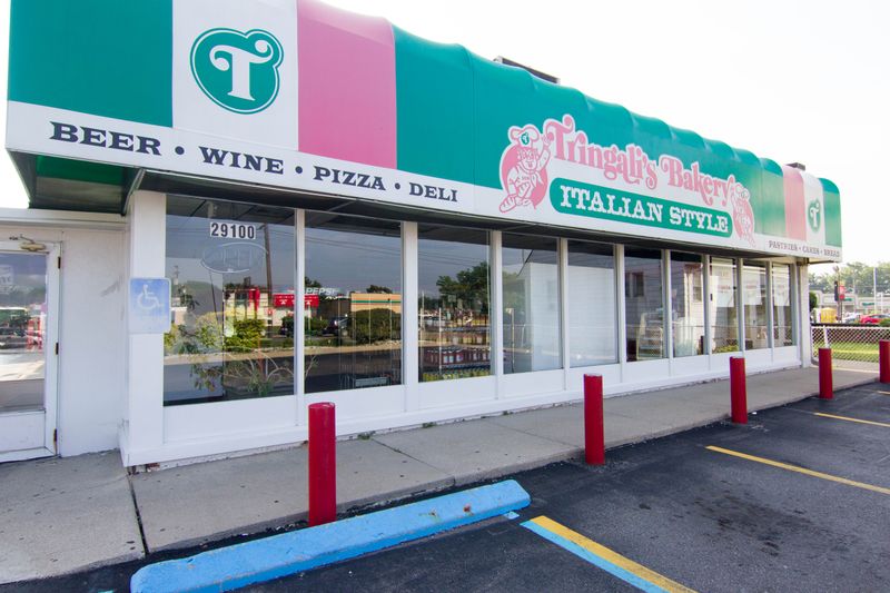 An Old-World Italian Landmark In Warren