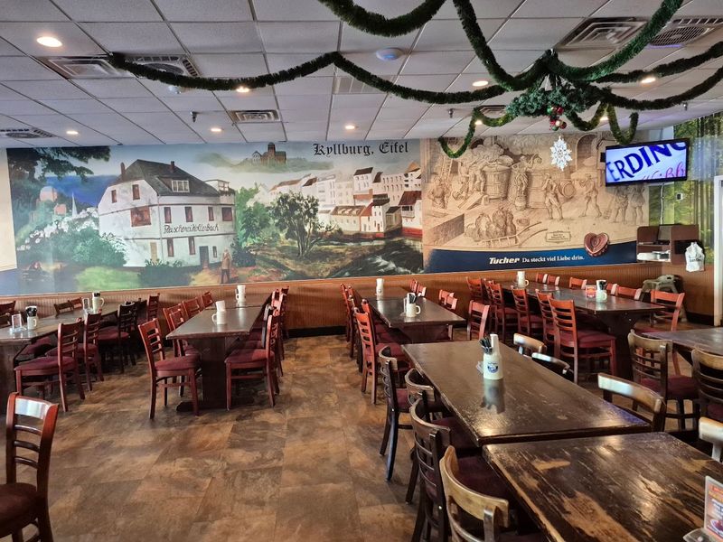 Hollerbach's Willow Tree Cafe