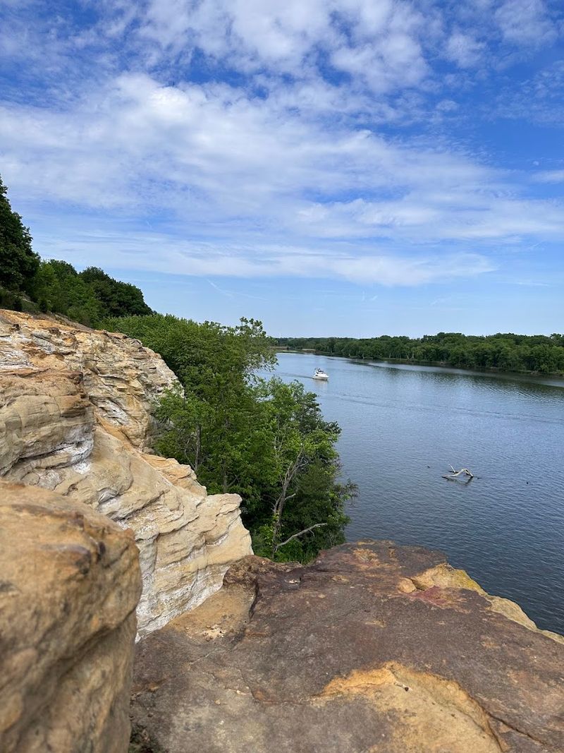 Illinois River Bluff Views