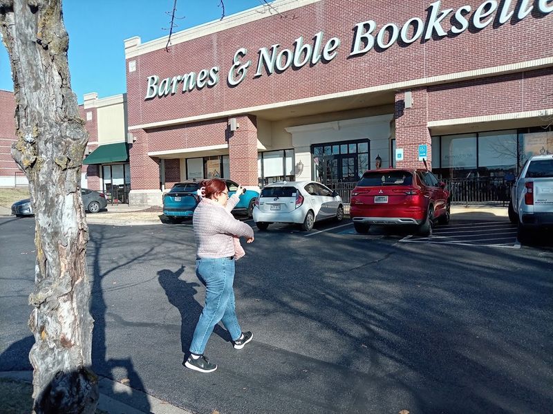 Barnes & Noble, Fayetteville