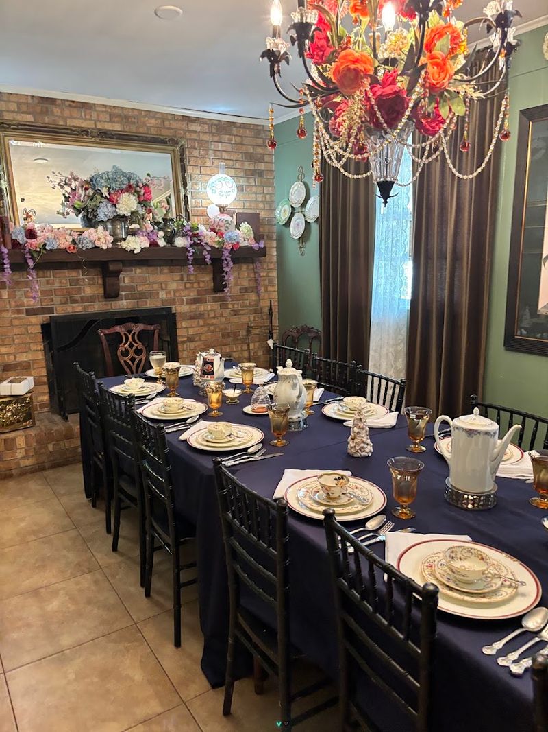 22 Moons Tea Room
