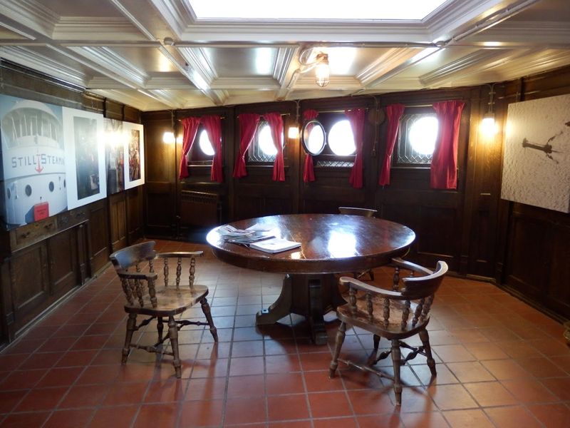 Living Quarters Show Daily Life at Sea