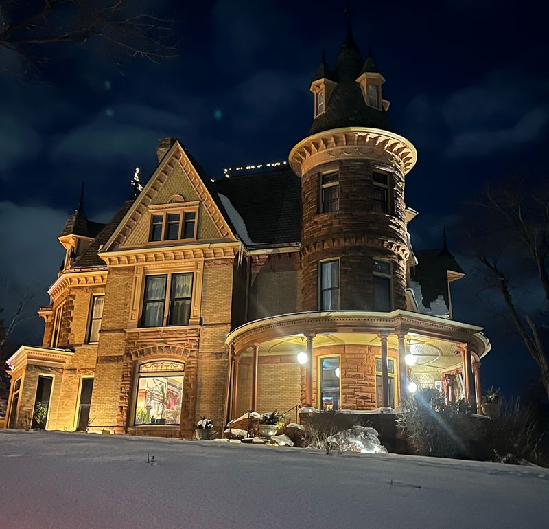 Henderson Castle, Kalamazoo