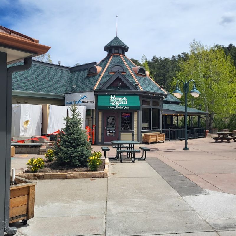 The Estes Park Setting That Makes Every Meal Feel Like A Reward The Estes Park Setting That Makes Every Meal Feel Like A Reward