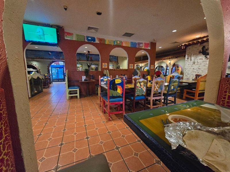 Tableside Guacamole Is A Whole Experience