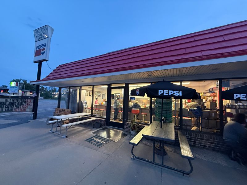 Outdoor Seating That Captures Summer Nights