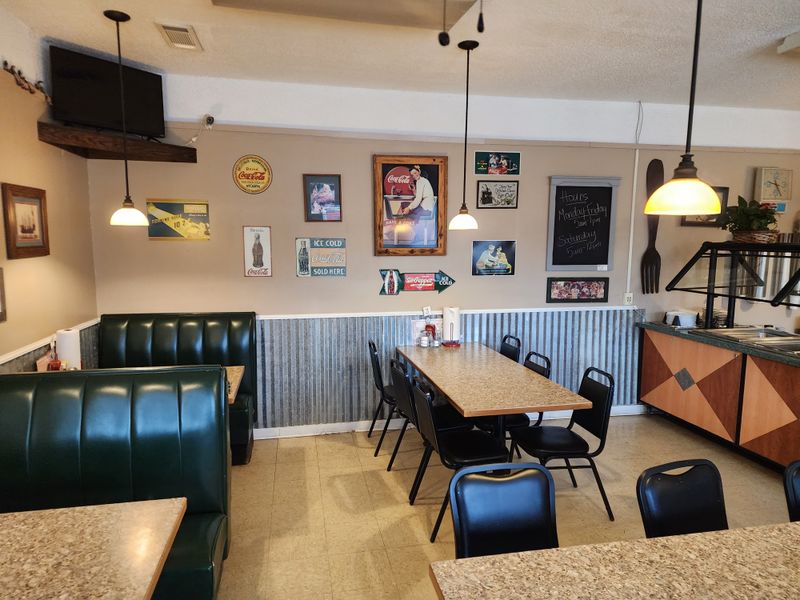 Jimmy's Diner, Benton