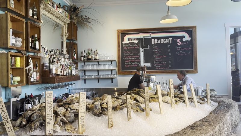 A Raw Bar Worth The Trip