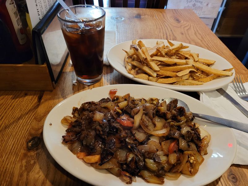 Hand-Cut Fresh Fries Worth Writing Home About