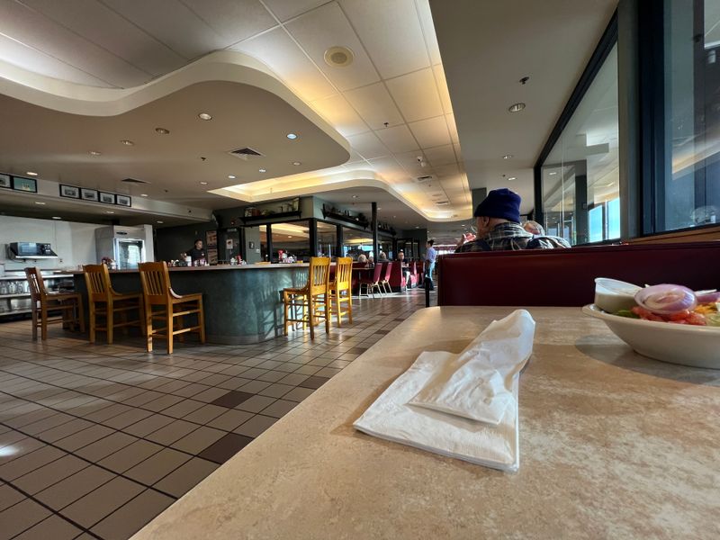 What Breakfast Service Really Feels Like