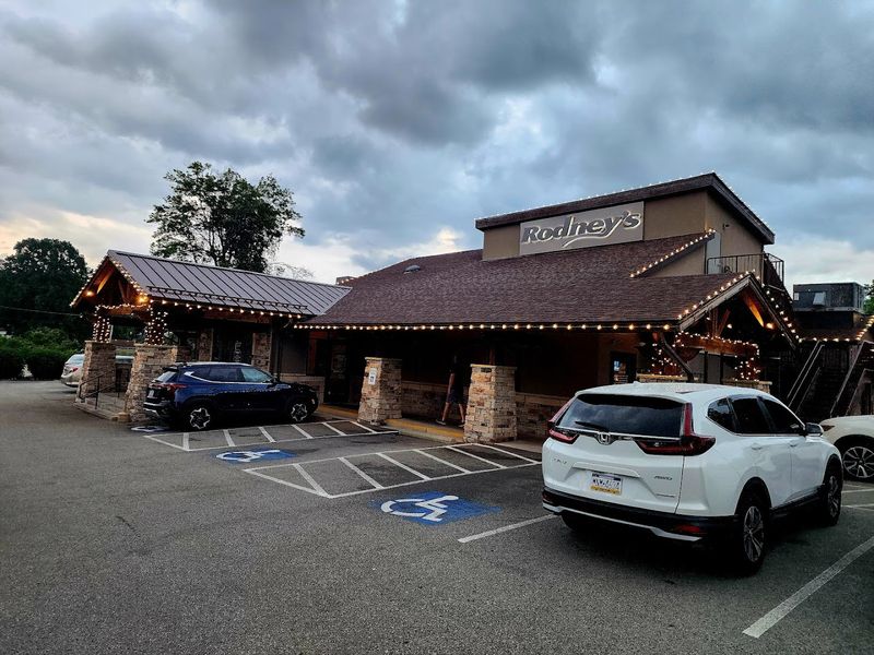 Location And Lodge-Like Atmosphere You Will Not Forget