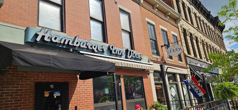 The Famous Hamburger Inn Diner, Delaware