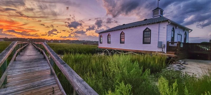 The Famous Pawleys Island Rope Hammock