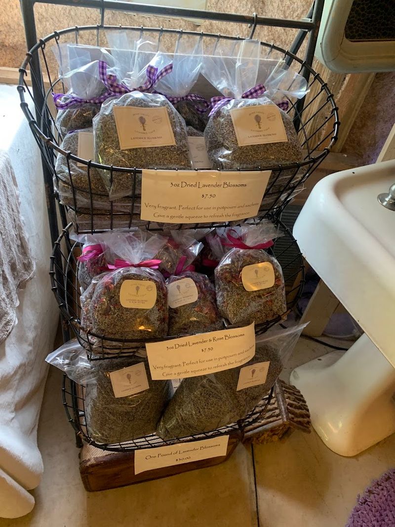 Refreshments And Lavender-Infused Drinks Are Available On-Site