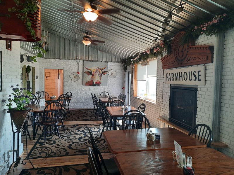 The Farm Restaurant, Adena The Farm Restaurant, Adena