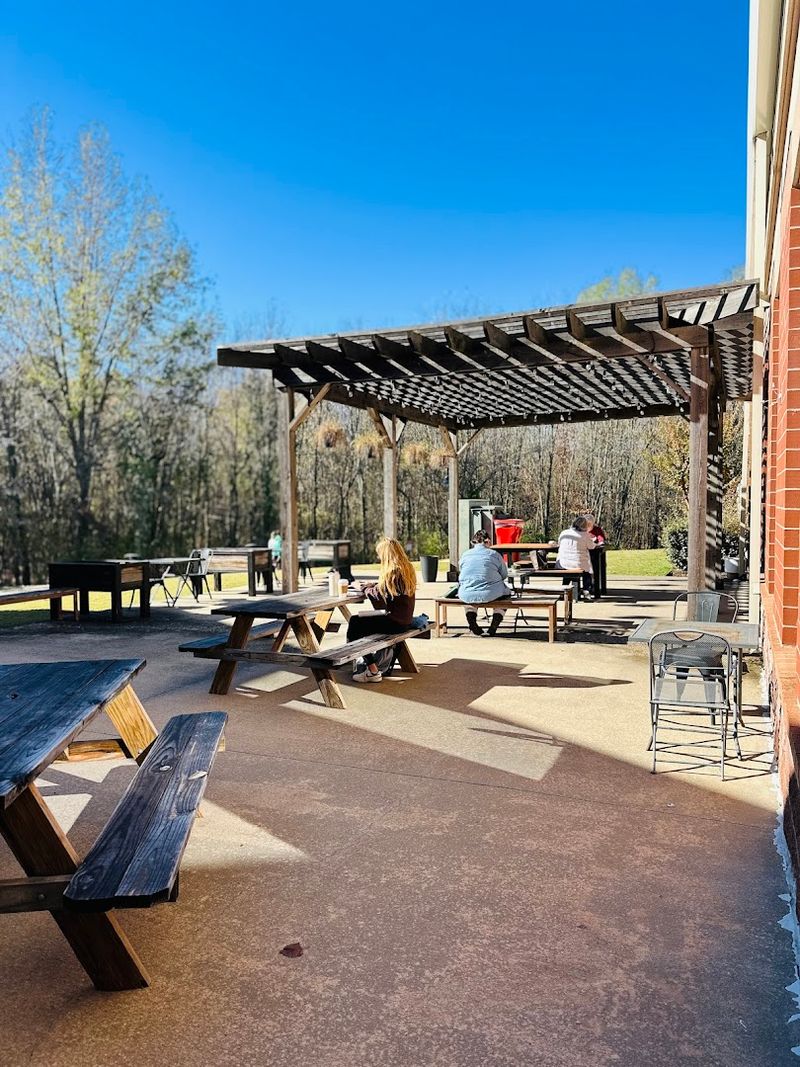 Old Pine Coffee Roasters, Fayetteville