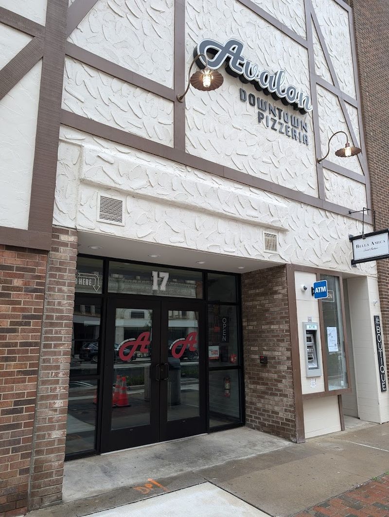 Avalon Downtown Pizzeria, Youngstown
