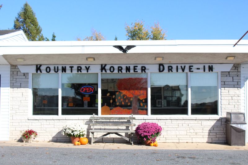 Kountry Korner Drive-In, Reinholds