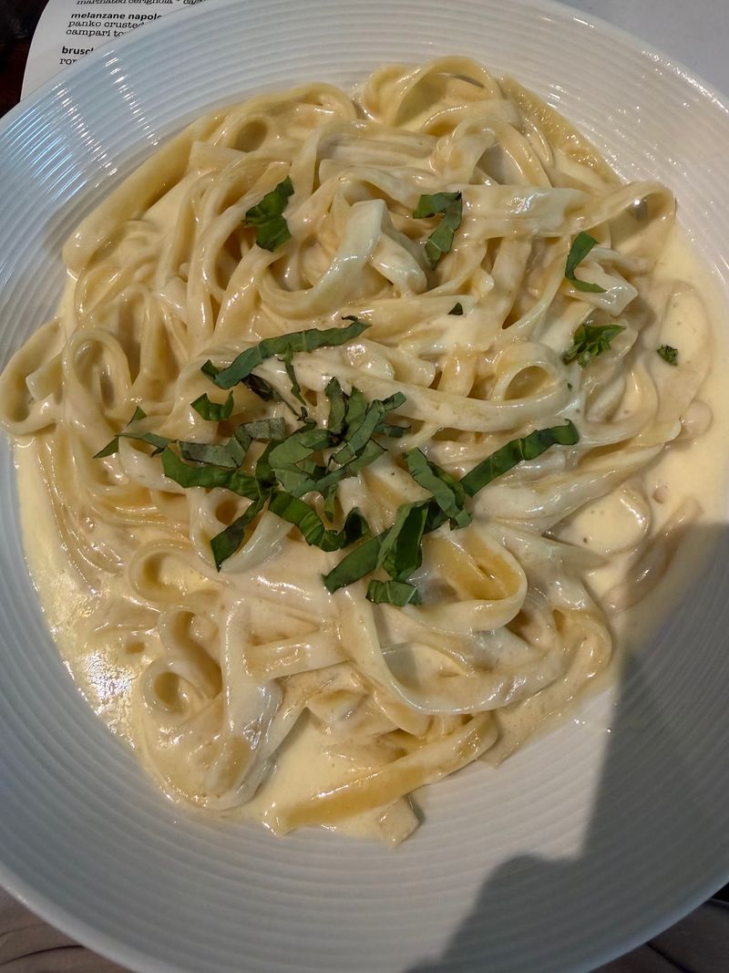 The Fettuccine Alfredo That Earns Repeat Visits