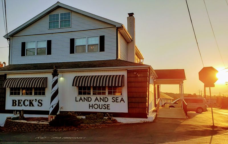 Local Under-the-Radar Status in Nazareth