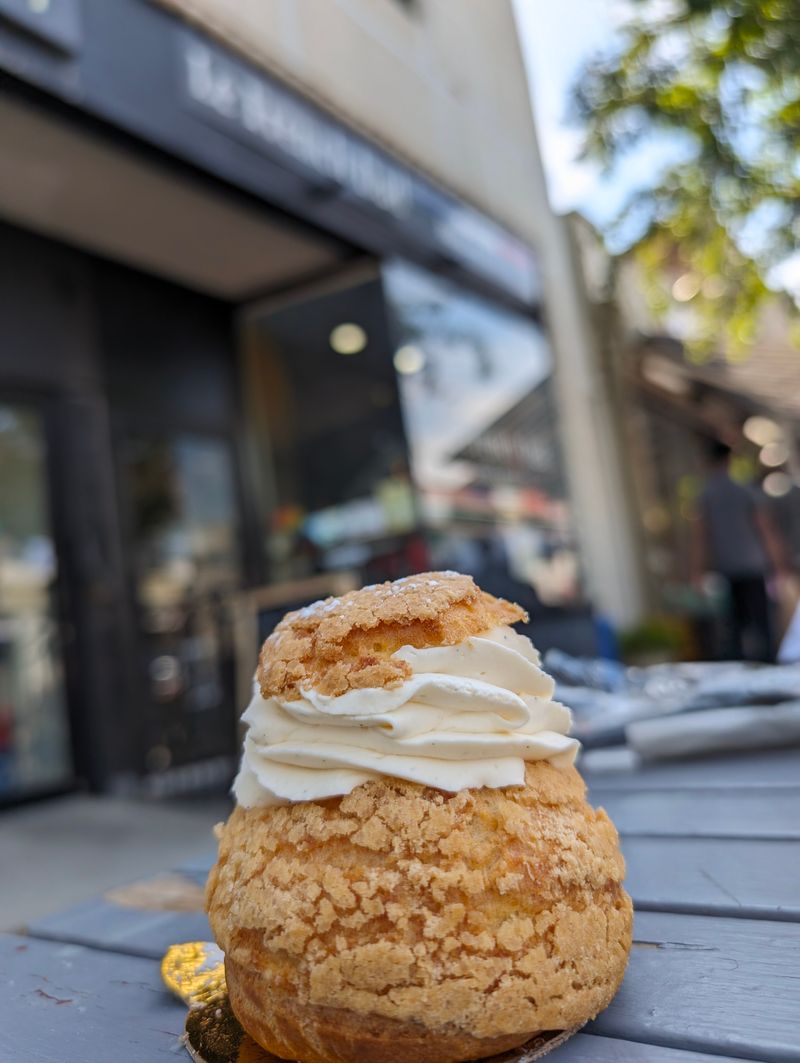 A Tart That Stole The Spotlight