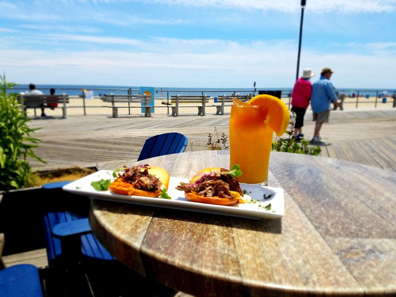 Catch The Daily Seafood Specials Early