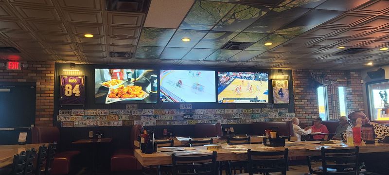 A Sports Bar With Serious Food Credentials