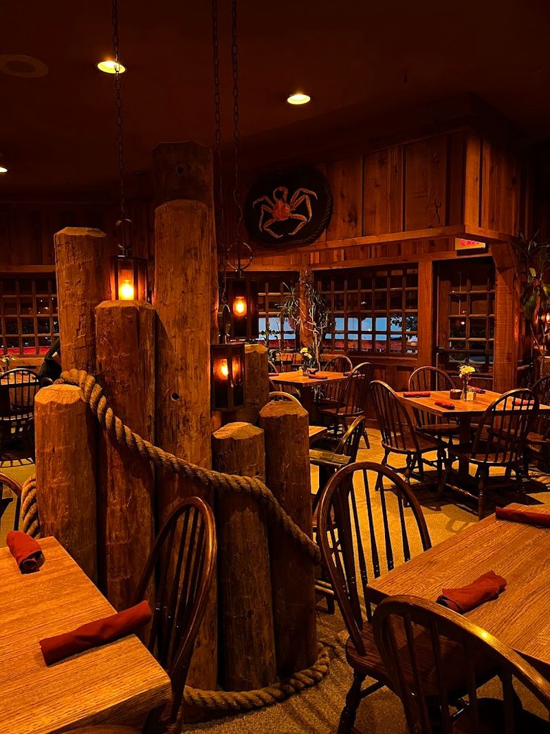 The Fish House, Peoria