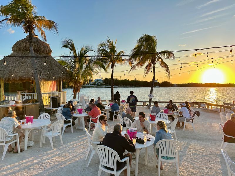 Lorelei Restaurant & Cabana Bar