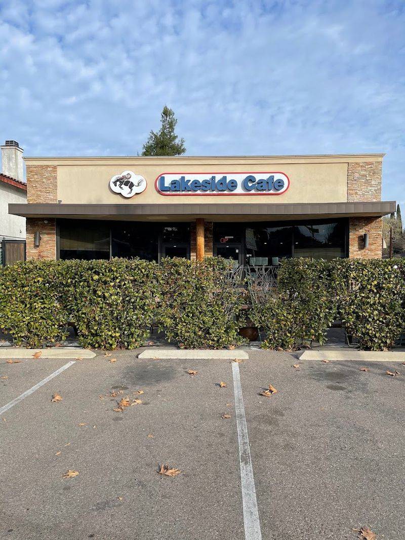 Where Crust Meets Calm