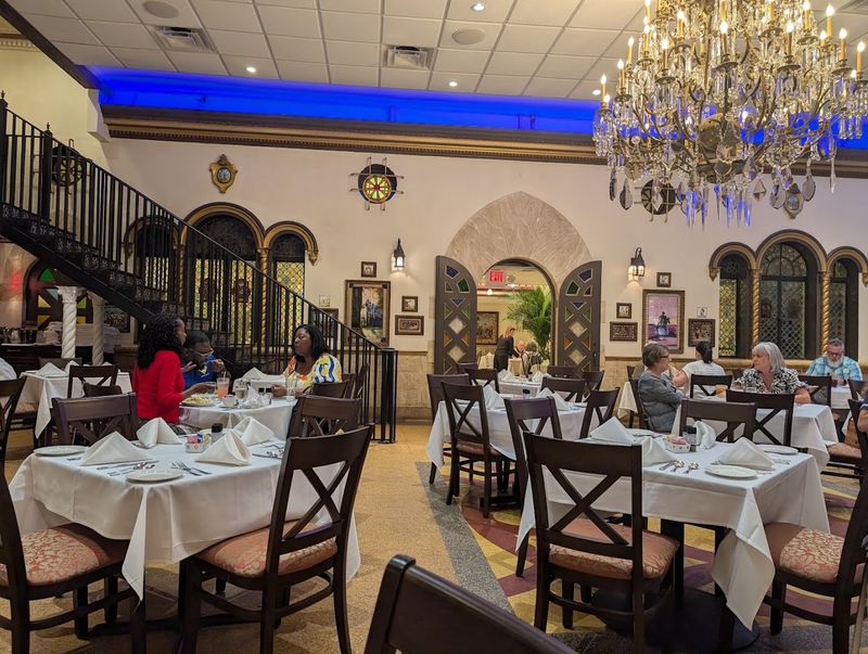 The Flamenco Dinner Show: Where Spanish Culture Takes Center Stage