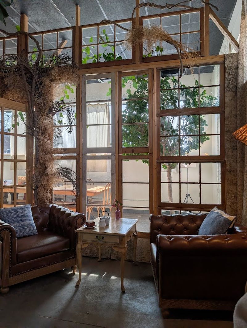 The Seating Situation Is Surprisingly Thoughtful